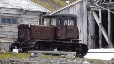 Вывозили по частям: учёные нашли в Арктике челябинский трактор 1930-х годов